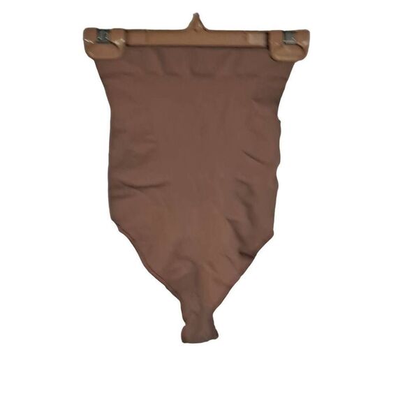 Skims Sculpting shapewear bottom Nwot - Picture 1 of 7